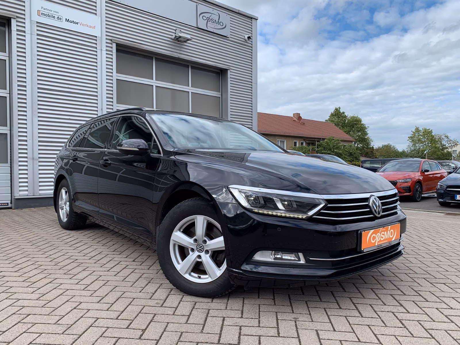 Volkswagen Passat 1.4TSI DSG AHK+LED+ActiveInfo+eKlappe+RFK