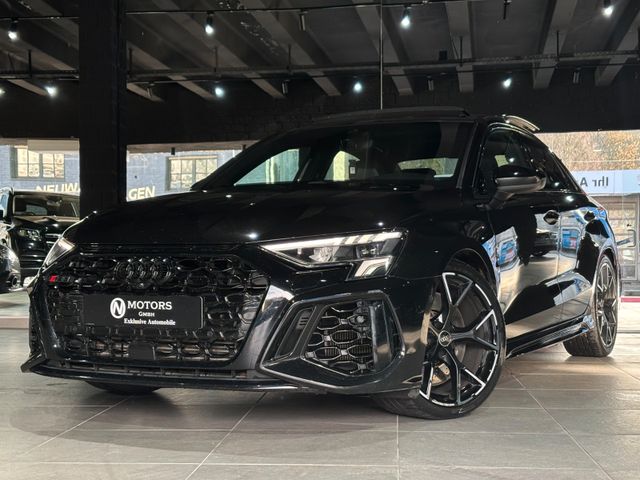 Audi RS3 Lim. *Panorama*RS-Sitze*Carplay*SportAuspuff