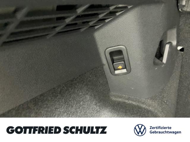 Volkswagen Golf VIII 2.0 TSI DSG LED NAV AHK ACC Style, миниатюра 13