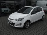 Hyundai i20 FIFA Wo.Cup Edit. Sitzhzg.PDC Automatik 1.Hd - Hyundai i20: Weiß