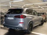 BMW X5 M60i xDrive Sportpaket Gestiksteuerung DAB - mit Benzin-Antrieb: Standheizung, Geländewagen