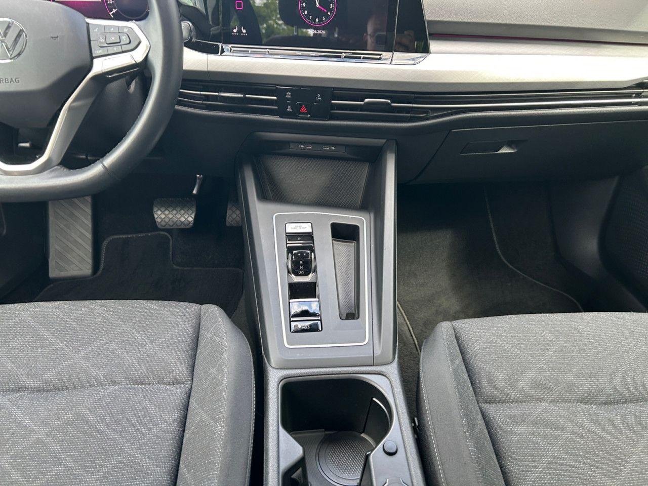 Volkswagen Golf VIII 1.5 TSI DSG Life,NAVI,SHZ,GJR,ACC,RFK, миниатюра 11