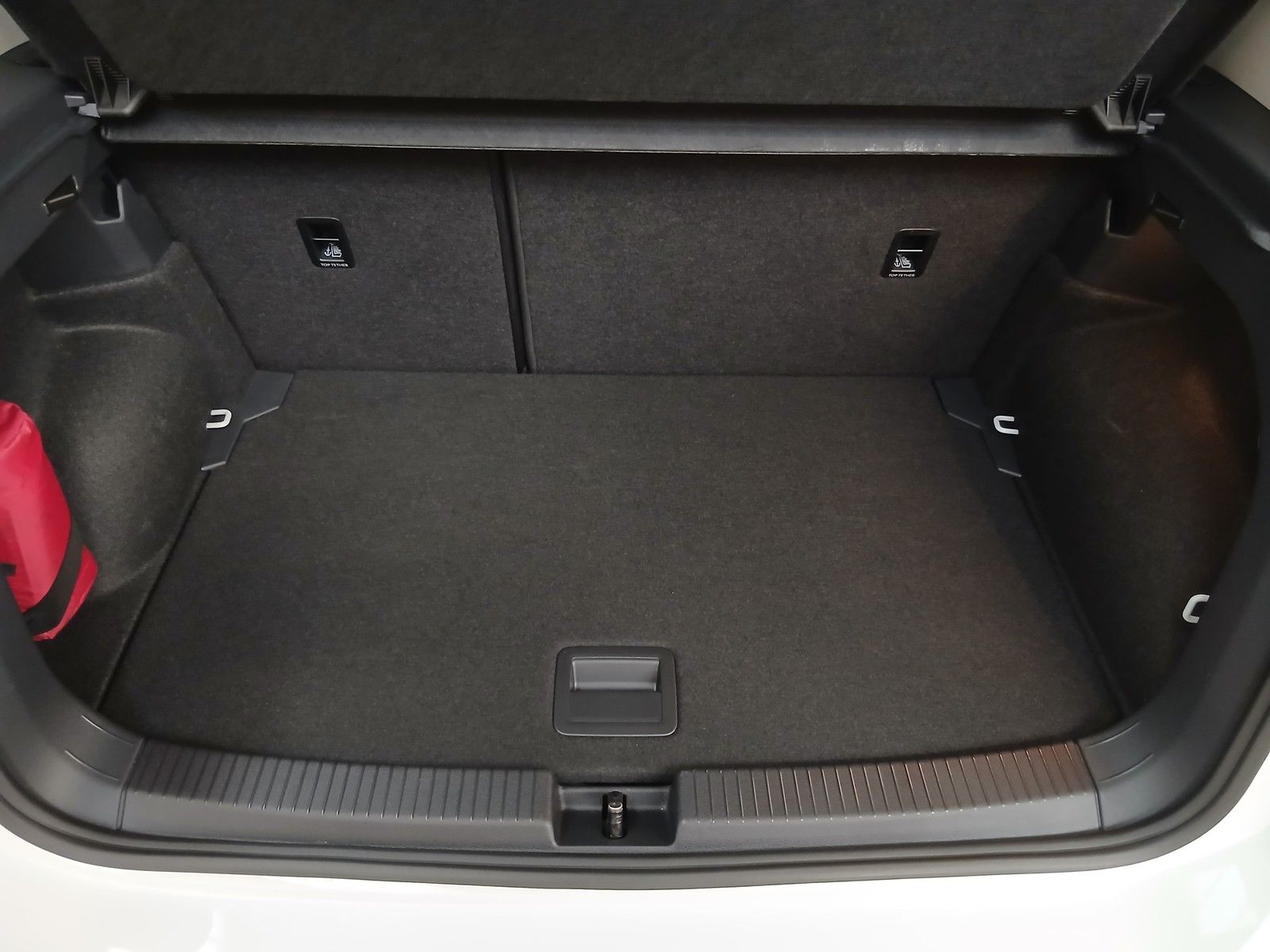 Fahrzeugabbildung Volkswagen T-Cross Goal 1.5 TSI DSG +Kamera +App +Navi +ACC