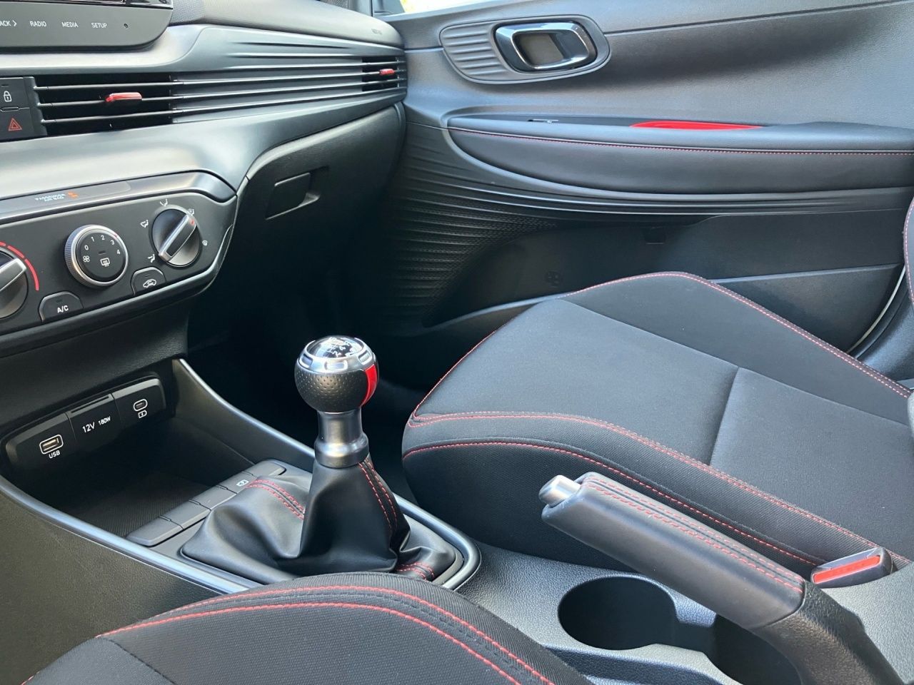 Fahrzeugabbildung Hyundai i20 N-LINE LED*KAMERA*NAVI*CARPL*TEMP*SPURH*USB*