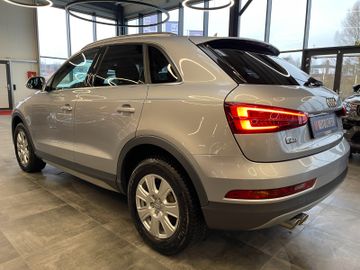 Audi Q3 design quattro *BI-XENON*PDC*NAVI*SHZ*MFL*LED