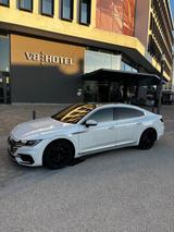 Volkswagen Arteon 2.0 TDI SCR 176kW DSG 4MOTION R-Line ... - Volkswagen Arteon in Stuttgart
