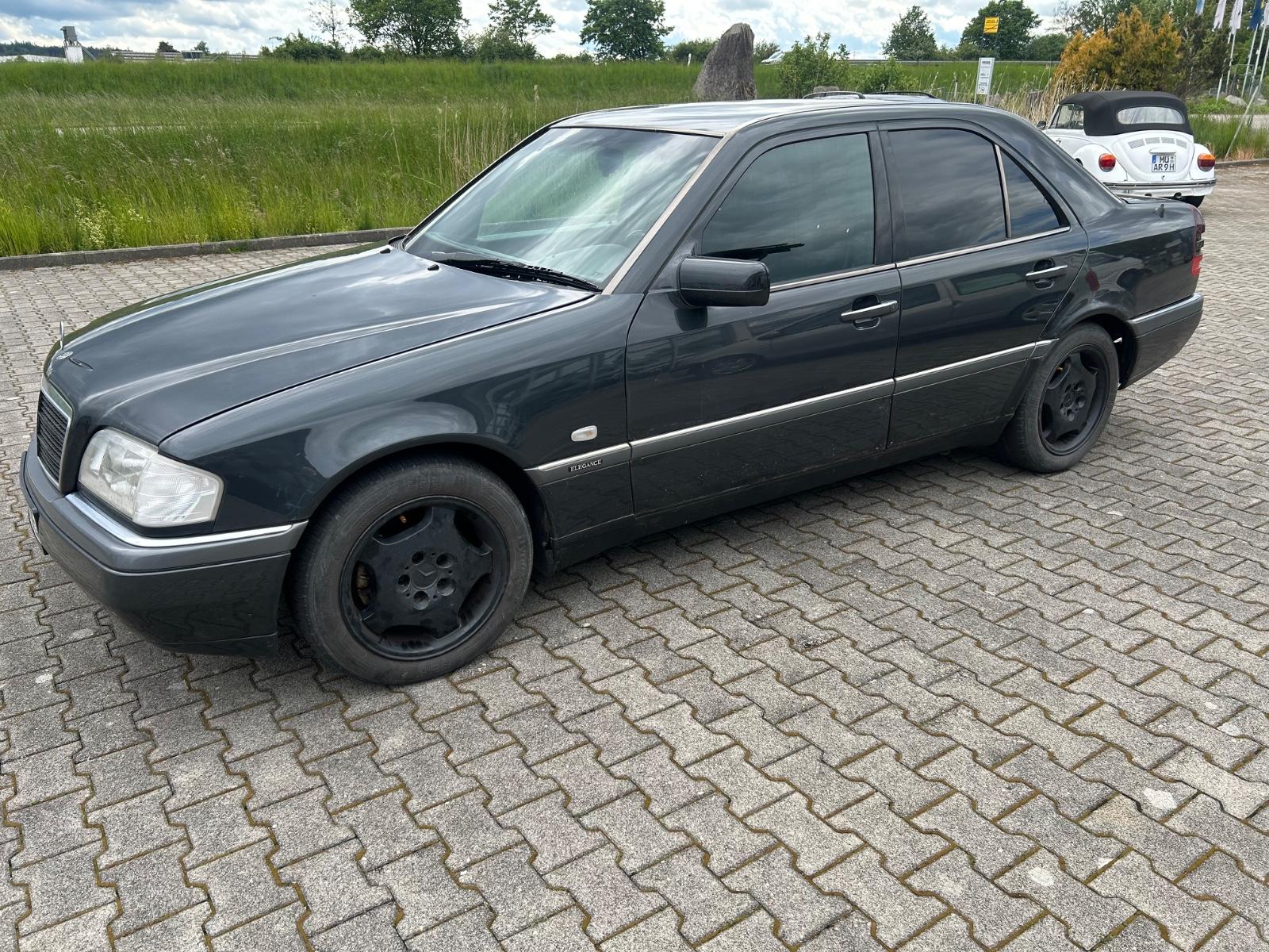 Mercedes-Benz C 180Elegance