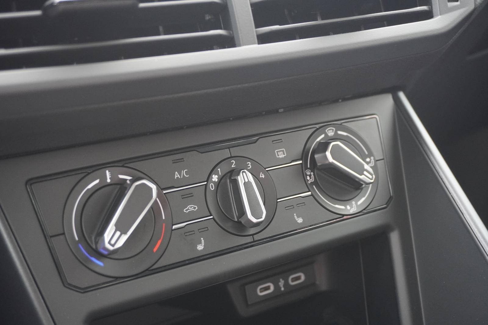 Volkswagen Polo 1.0 MPI LED Sitzheizung AndroidApple, миниатюра 18