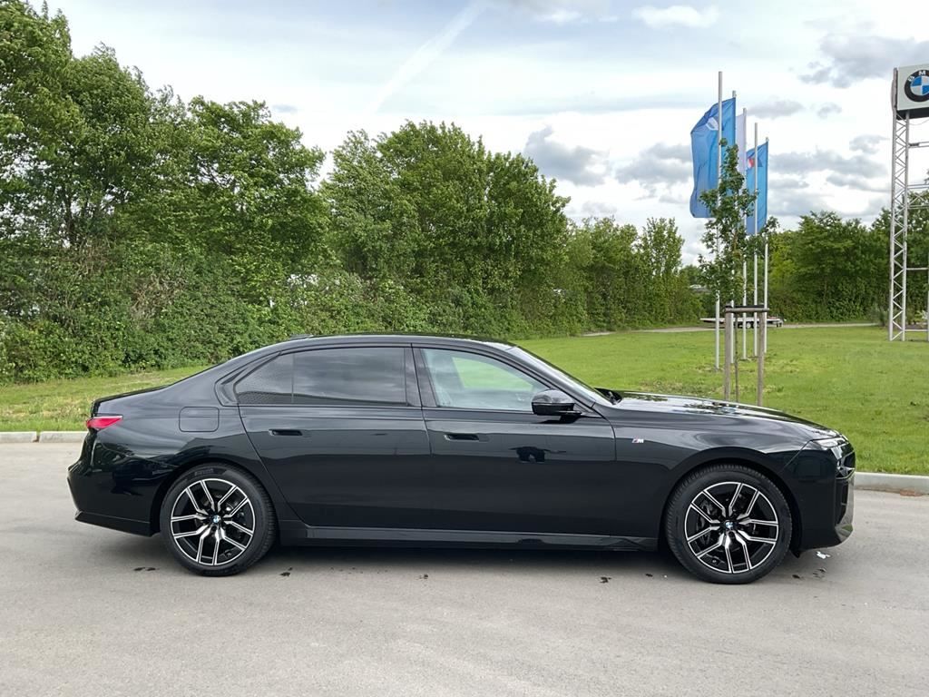 BMW 740 - Bild 10