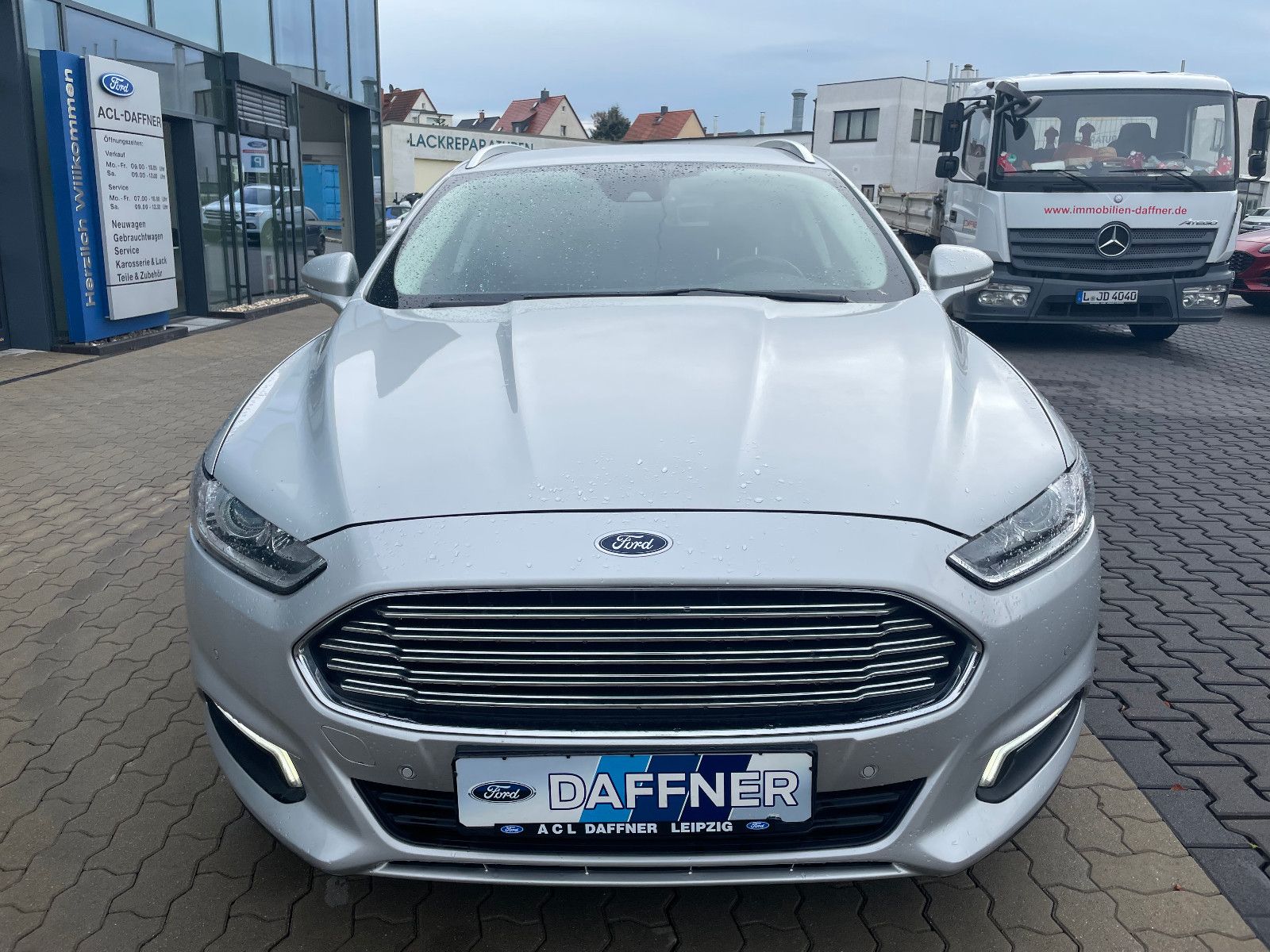 Fahrzeugabbildung Ford Mondeo Turnier Business Edition