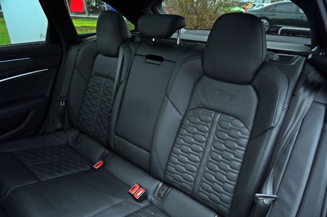 RS6 Avant DYNAMIK+RS ESSENTIALS B&O ADV. 305km/h