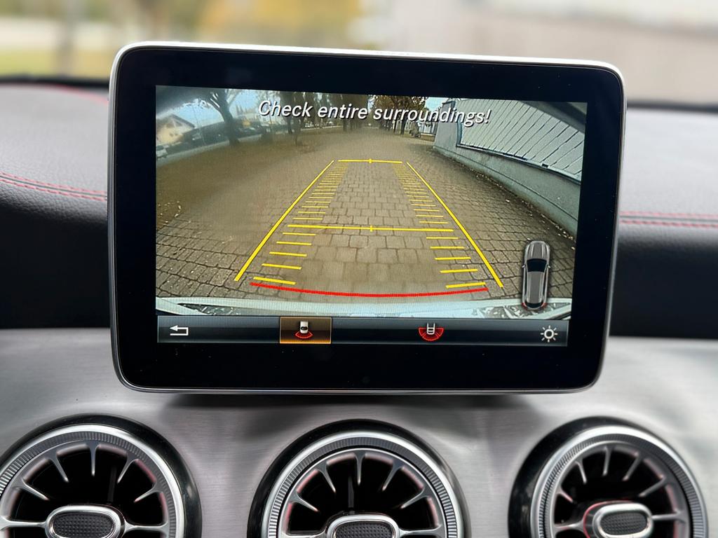 Mercedes-Benz GLA 45 AMG