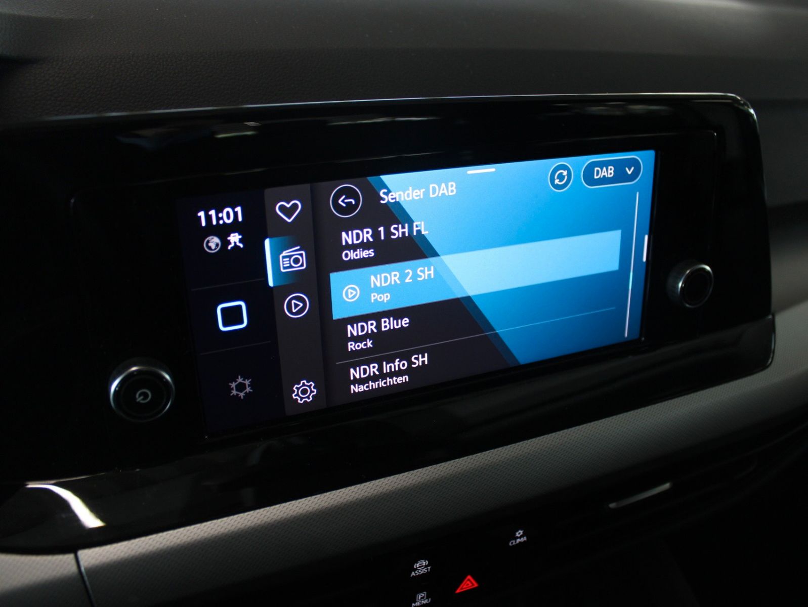 Fahrzeugabbildung Volkswagen Golf 1.0 TSI OPF LED PDC Allwetter WinterPaket