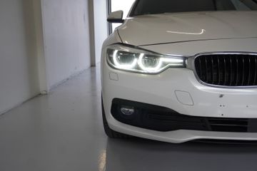 BMW 320 - 8
