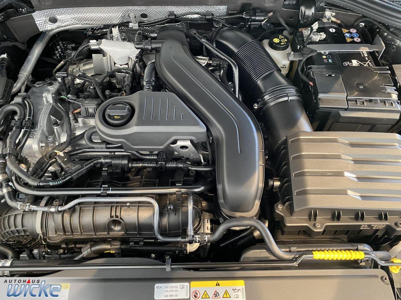 Volkswagen Golf 1.5 eTSI Style NAVI KLIMA SIDE-ASSIST ACC, миниатюра 22