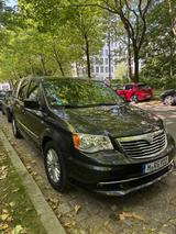 Lancia Voyager 2.8 MultiJet 16v Platinum Automatik ... - Lancia in München