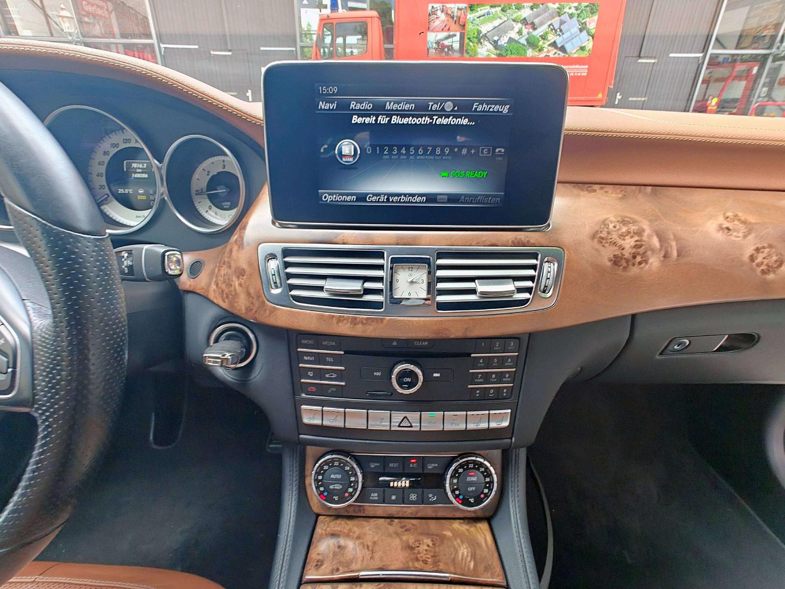 Mercedes-Benz CLS 250 CLS 250 CDI BlueTec MultiBeam /