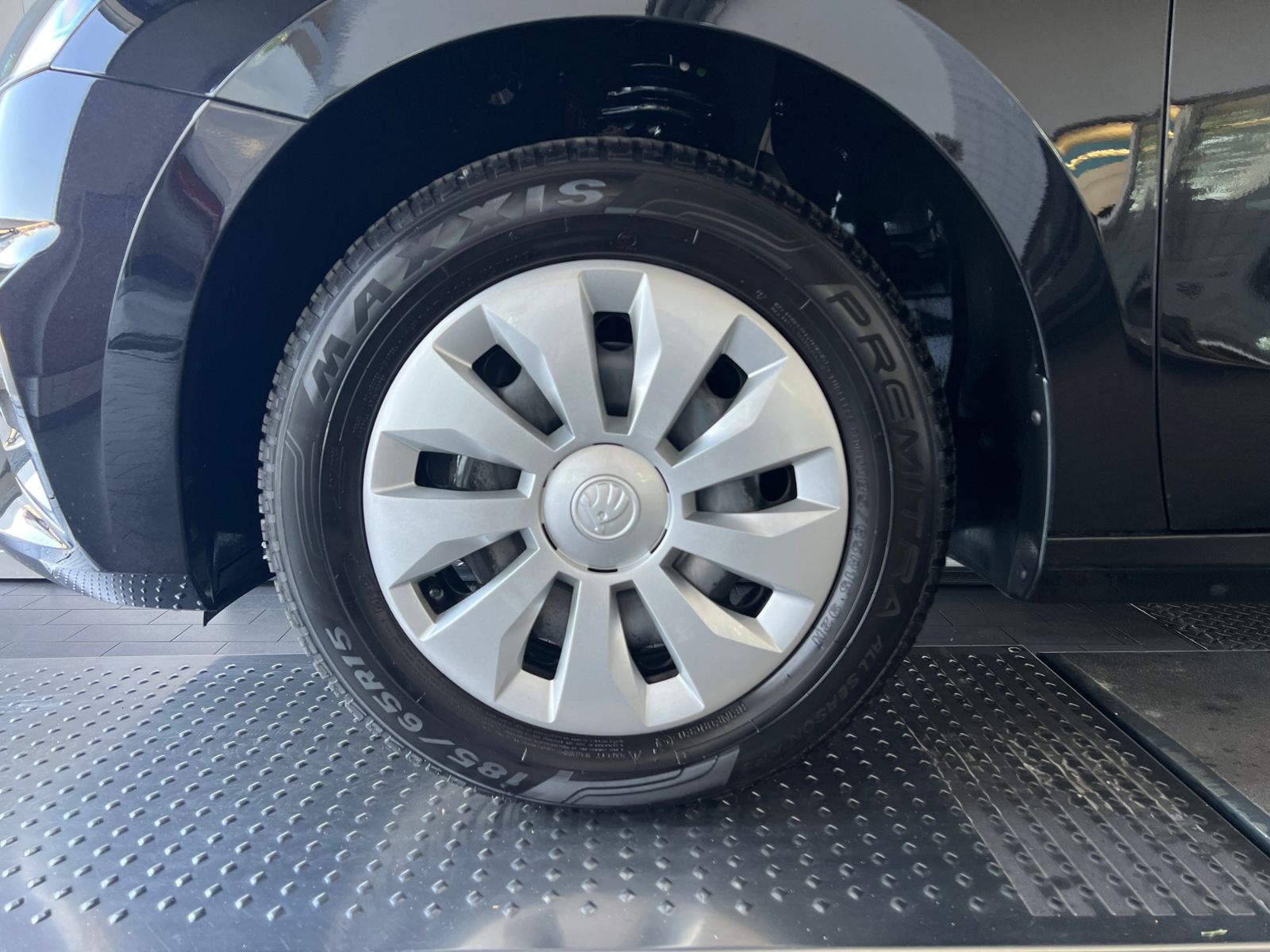 Fahrzeugabbildung SKODA Fabia Selection 1.0 TSI *LED, Climatronic, Sitzh