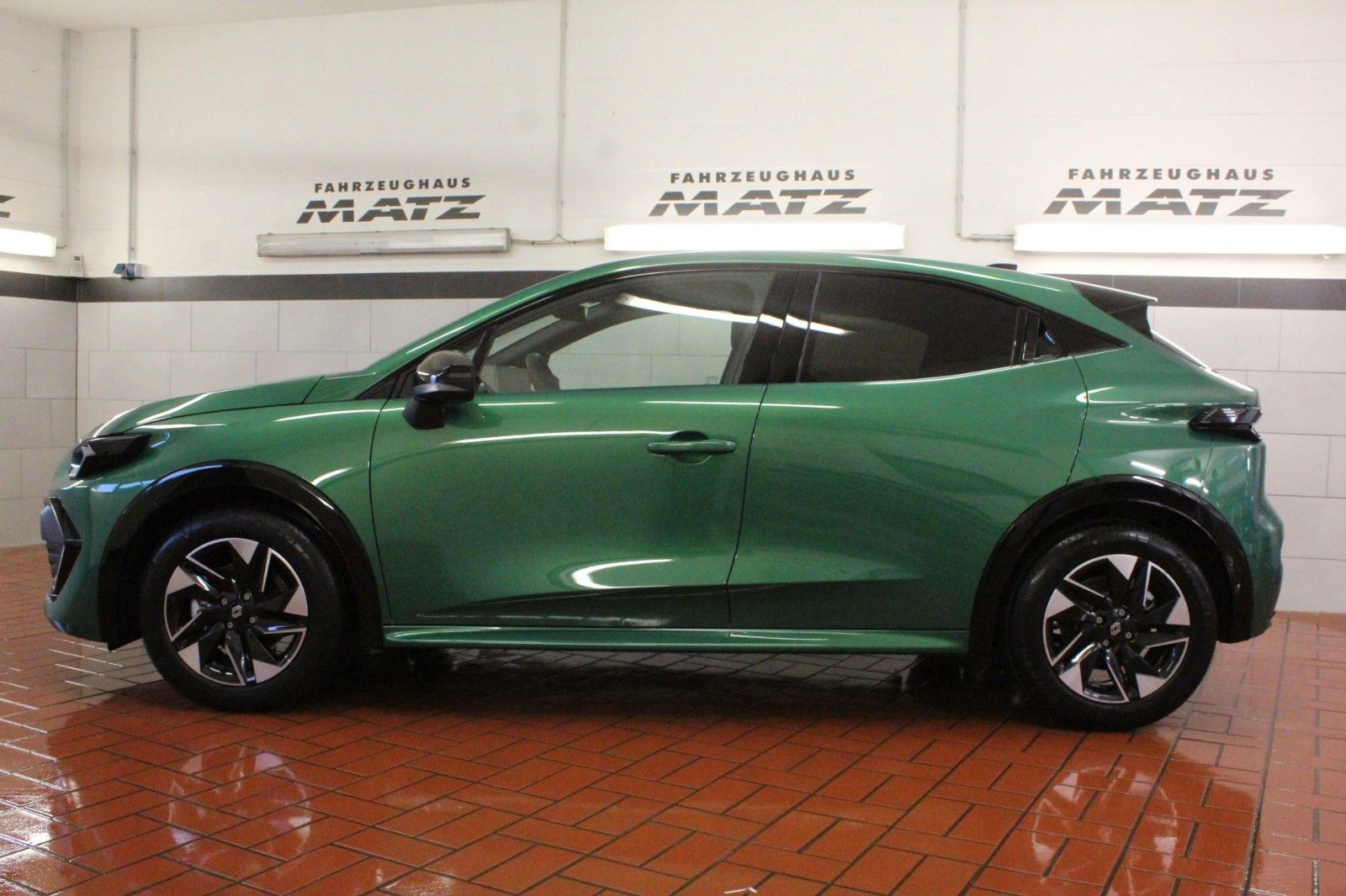 Fahrzeugabbildung Renault Clio VI TCe 115 Techno*Winter-Paket* #15688