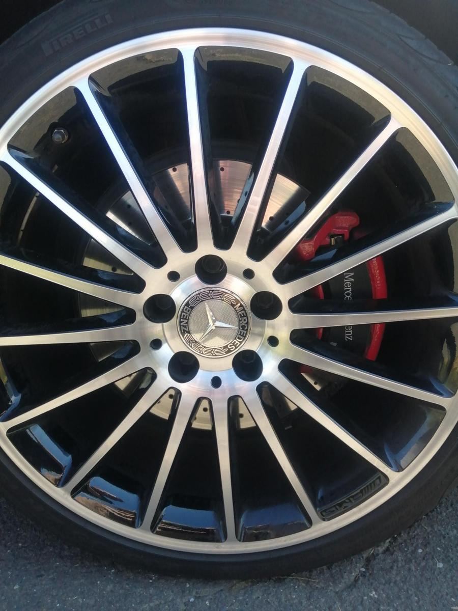 Mercedes-Benz A 250 Sport AMG Spoiler 19" Felgen
