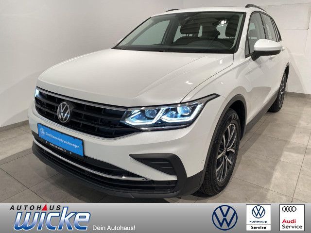 Tiguan 1.5 TSI DSG Life NAVI KLIMA LED PANO PDC