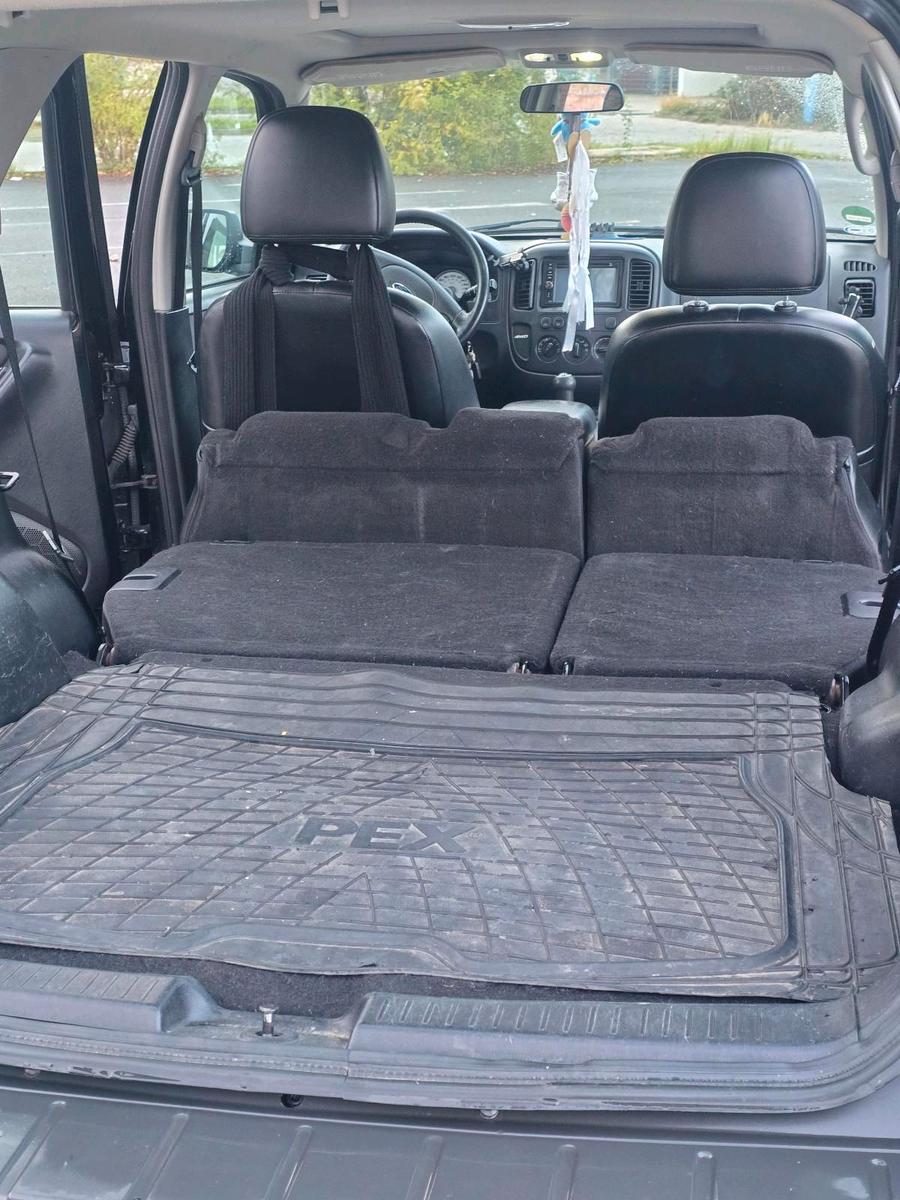 Ford Maverick 2005 — photo 6