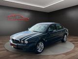Jaguar X-Type 2.2 D Classic*PDC*KLIMA*SHZ*TEMPO*TOP - Jaguar X-Type in Hamburg