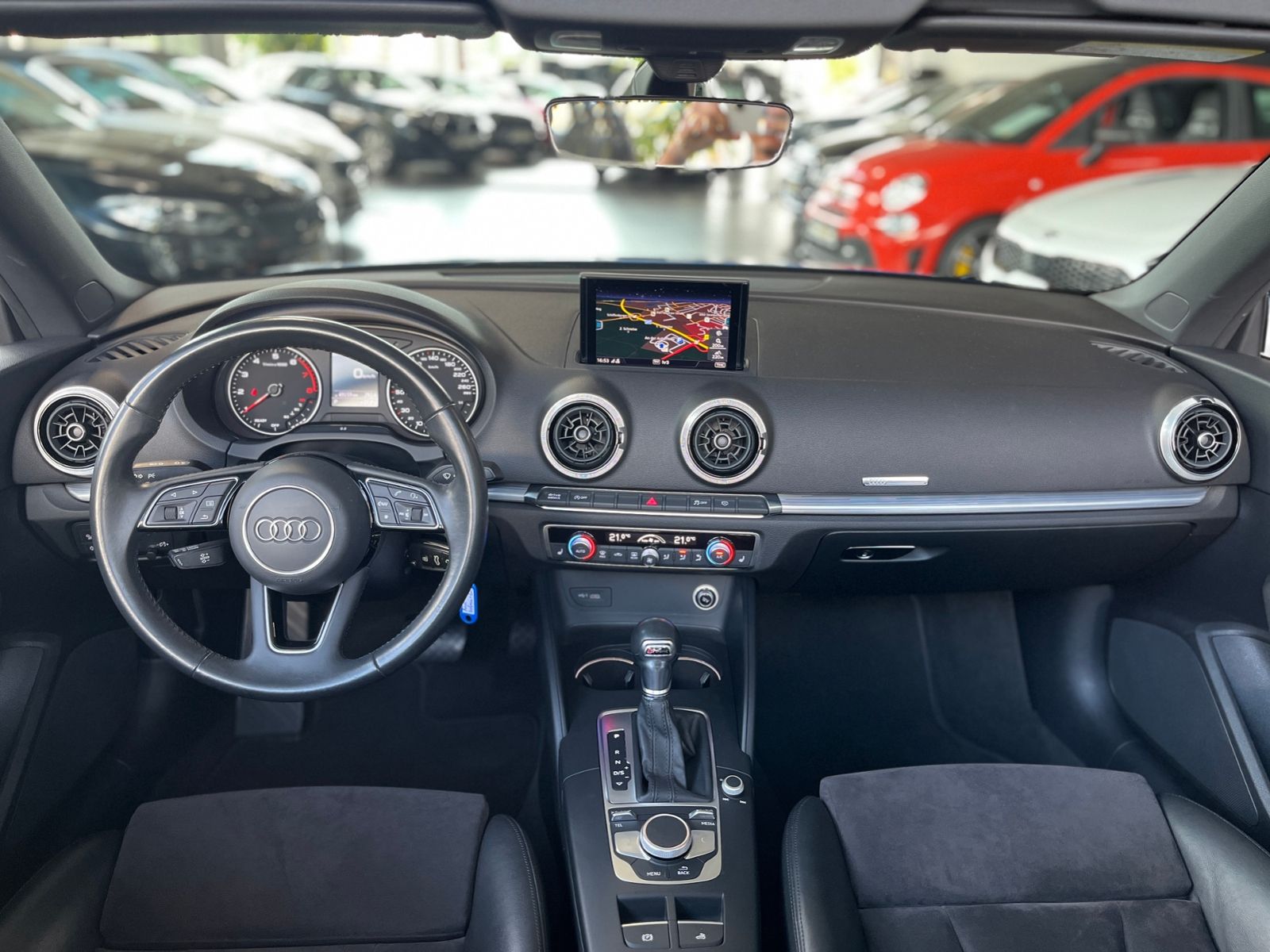 Fahrzeugabbildung Audi A3 Cabriolet sport 1.5 TFSI XENON NAVI ALU