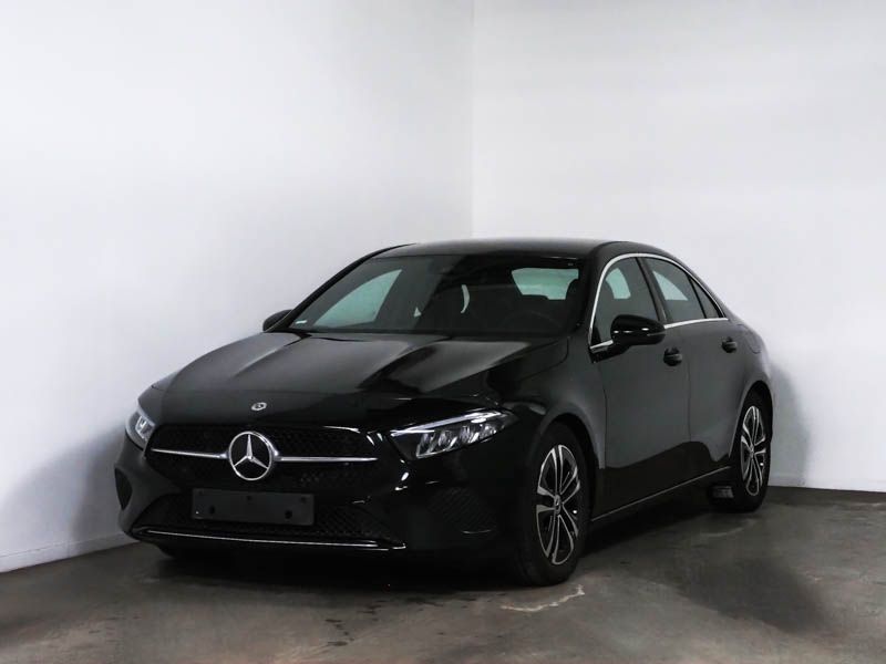 Fahrzeugabbildung Mercedes-Benz A 180 Limousine Progressive LED+Kam+WinterP+MBUX
