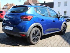 Fahrzeugabbildung Dacia Sandero III Stepway Expression*Kamera*Winter*APP