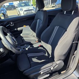 MINI Cooper SE - 8