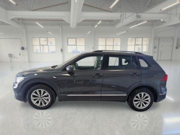Volkswagen Tiguan - 5