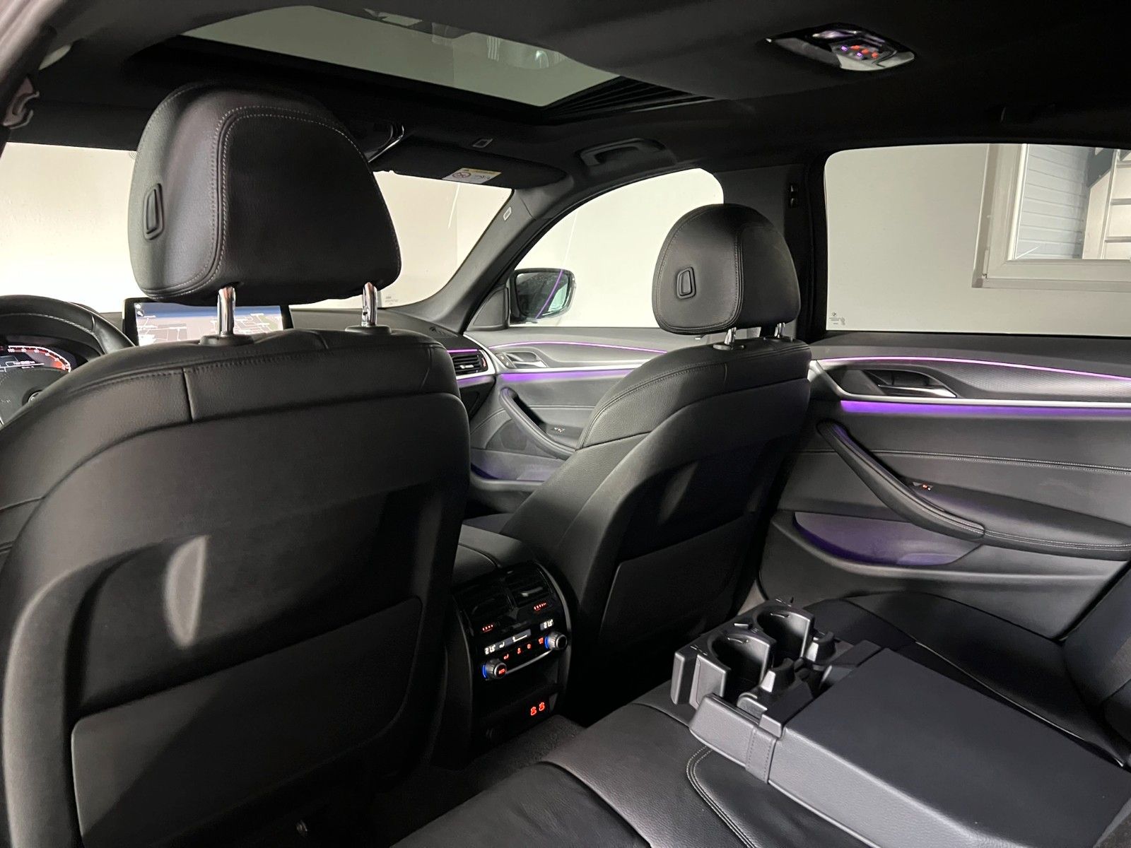 Fahrzeugabbildung BMW 530 d xDrive M SPORT/AHK/VRTL COCKPIT/eGSD/ACC