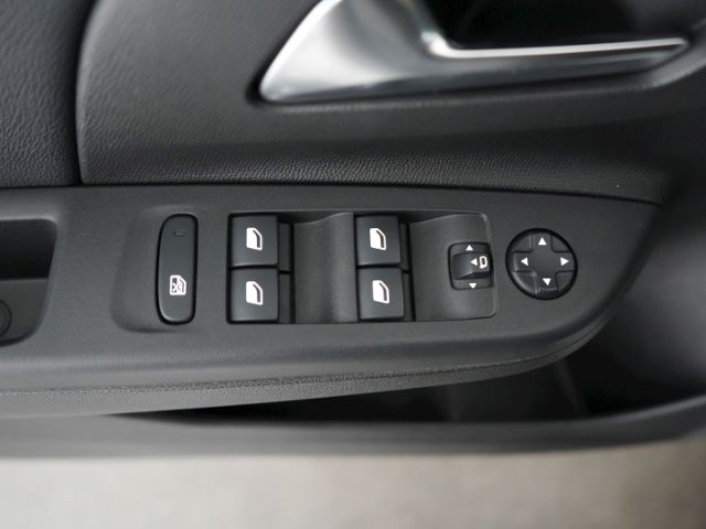 Corsa F GS LINE AT+LED+RÜCKFAHRKAMERA+SITZ-/LENK