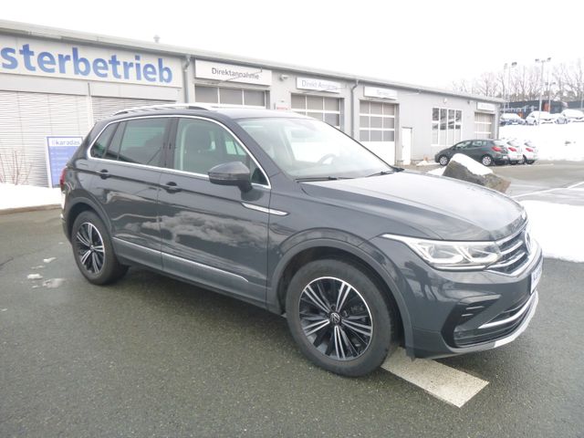 Fahrzeugabbildung Volkswagen Tiguan 1,5 TSI Elegance >AUT/AHK/NAV/LED/PDC<