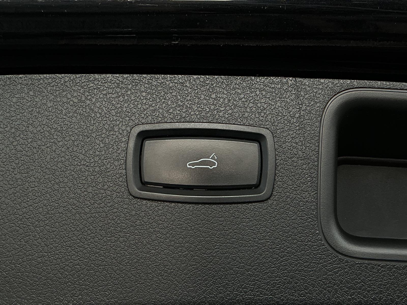 Porsche Macan S 340CH | BOSE | Toit Panoramique | PCM Navigation | Caméra | CarPlay | Cuir Intégral