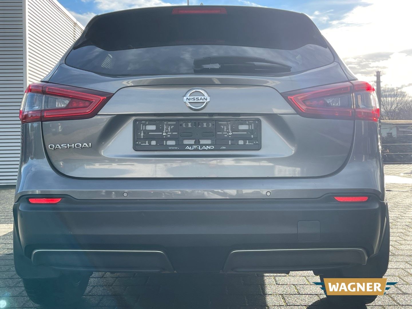 Fahrzeugabbildung Nissan Qashqai N-Connecta Auto springt nicht an