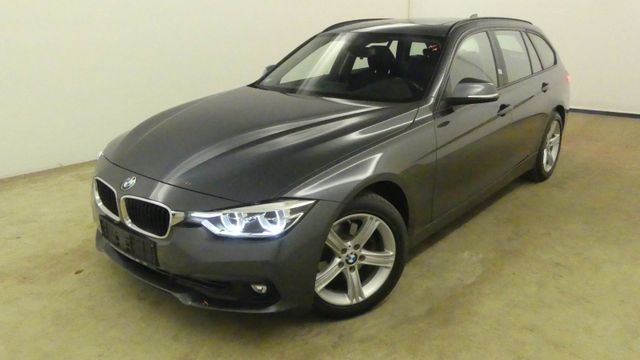 BMW 3 Touring 320 d Advantage*Panorama*Head-Up*NAVI*