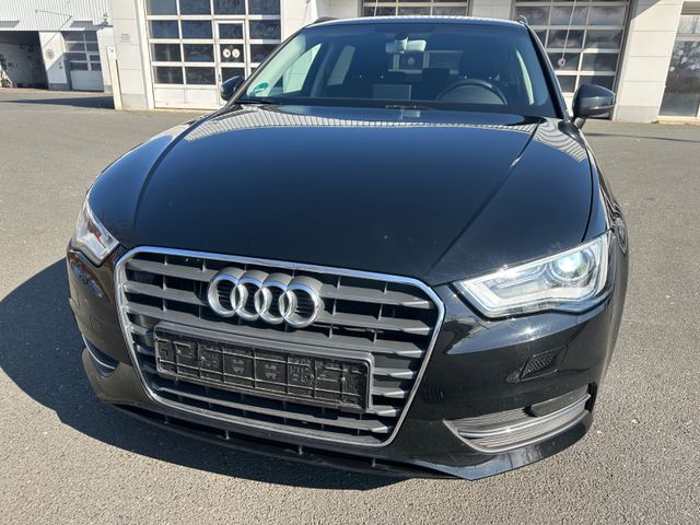 Audi A3 Sportback attraction Automatik TipTop