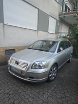 Toyota TOYOTA  AVENSIS - Toyota Avensis in Bonn