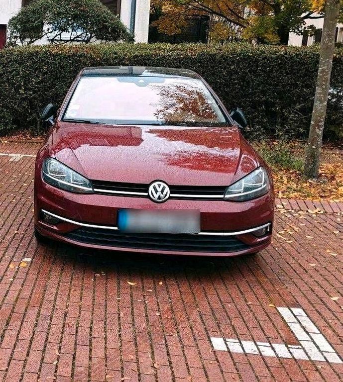 Image of Volkswagen Golf