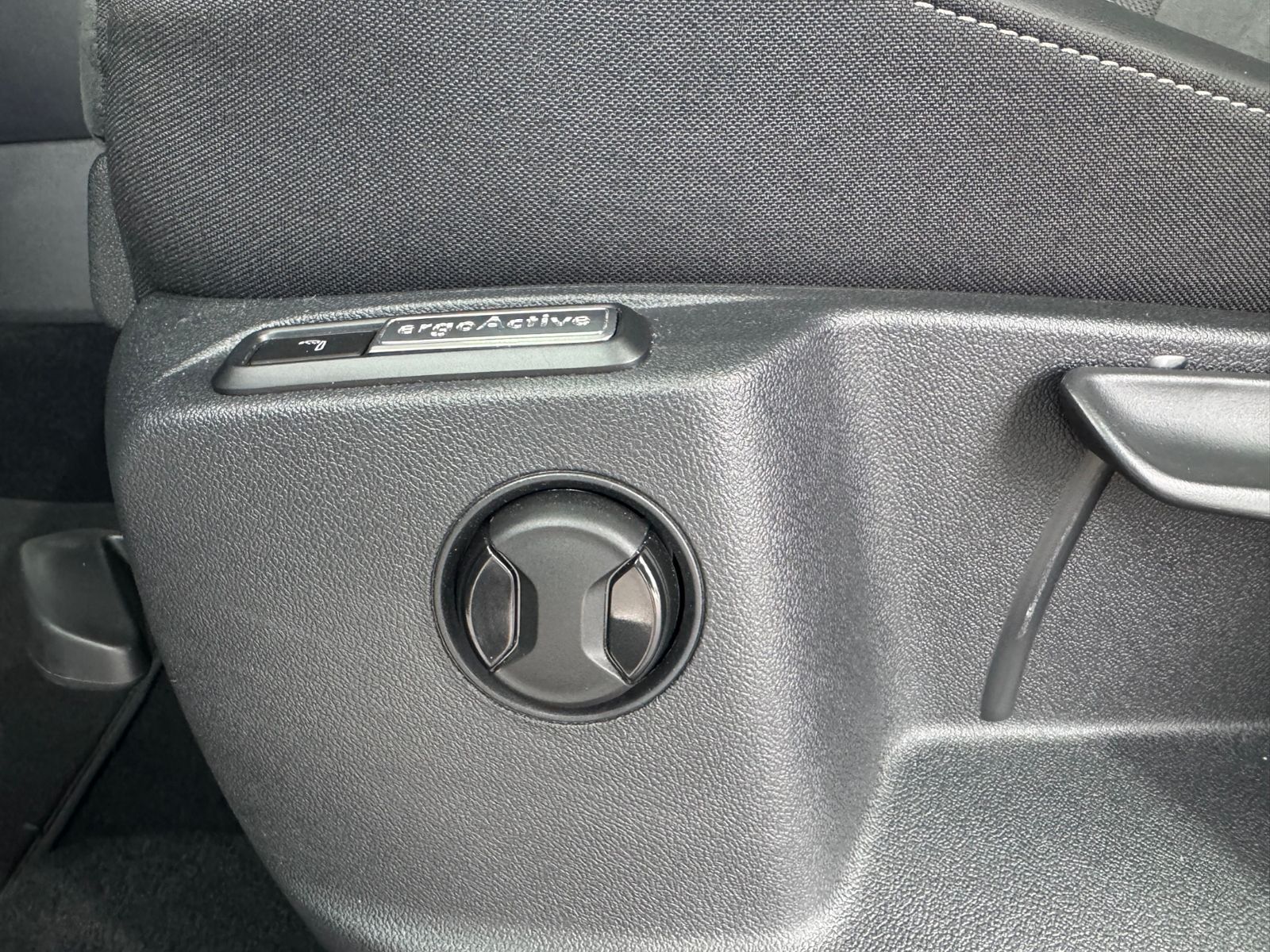 Volkswagen T-Roc - Bild 21