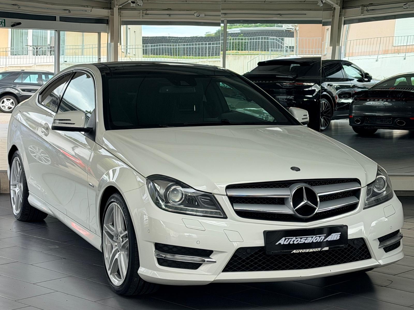 Mercedes-Benz C 350 Coupe AMG-Line Edition-1 BI-XENON 1-HAND