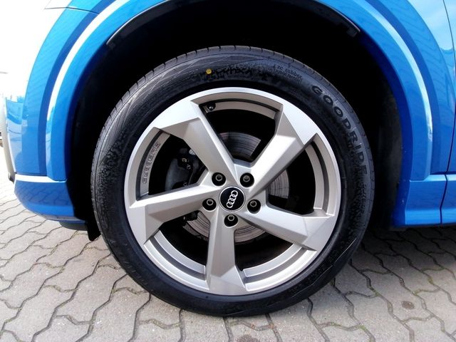 Audi Q2 quattro sport 2.0 TFSI