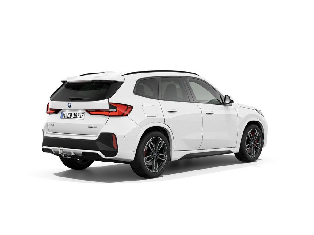 BMW iX1 - Bild 3
