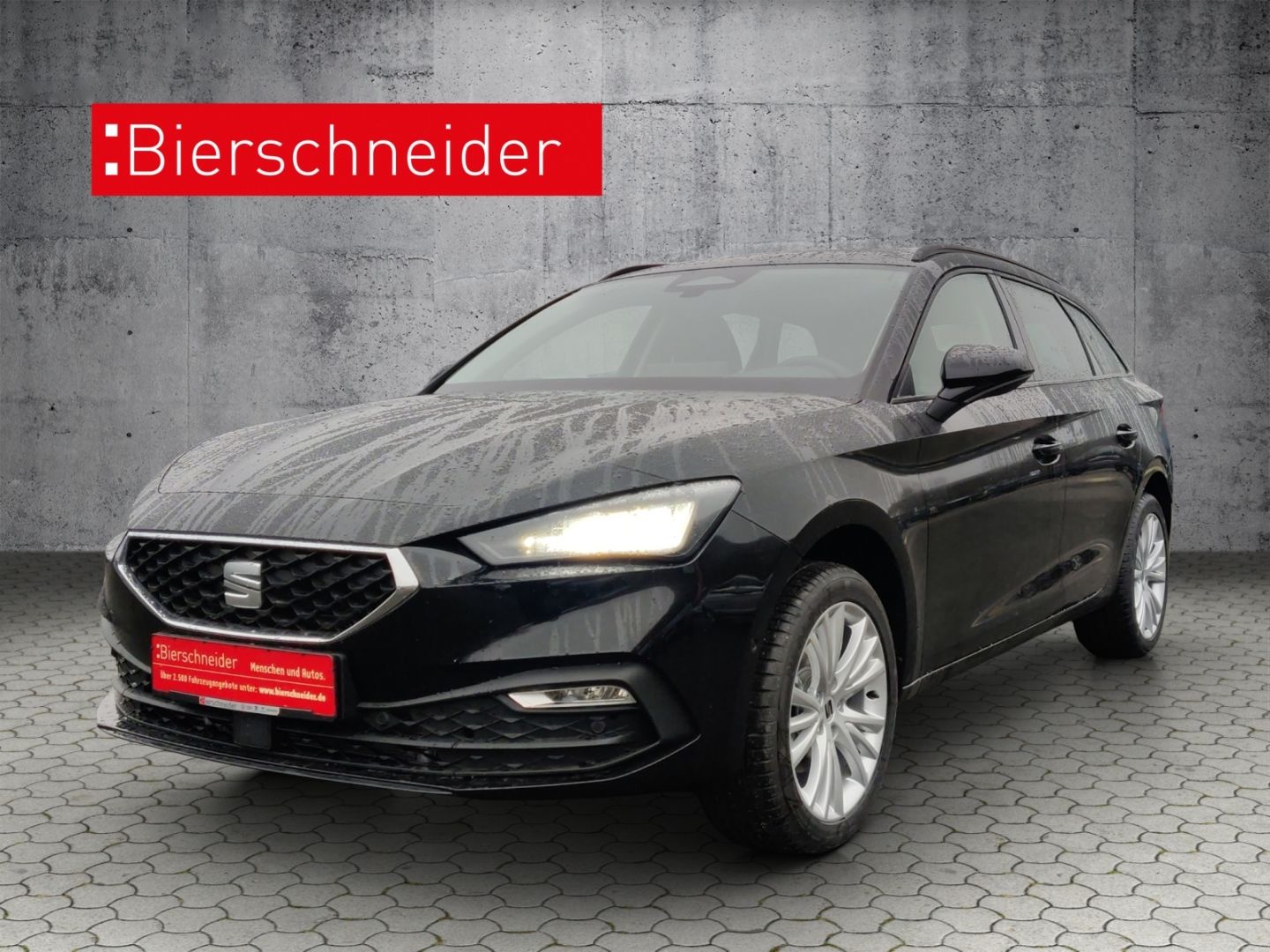 Seat Leon Sportstourer 1.5 TSI DSG Road Edition AHK N