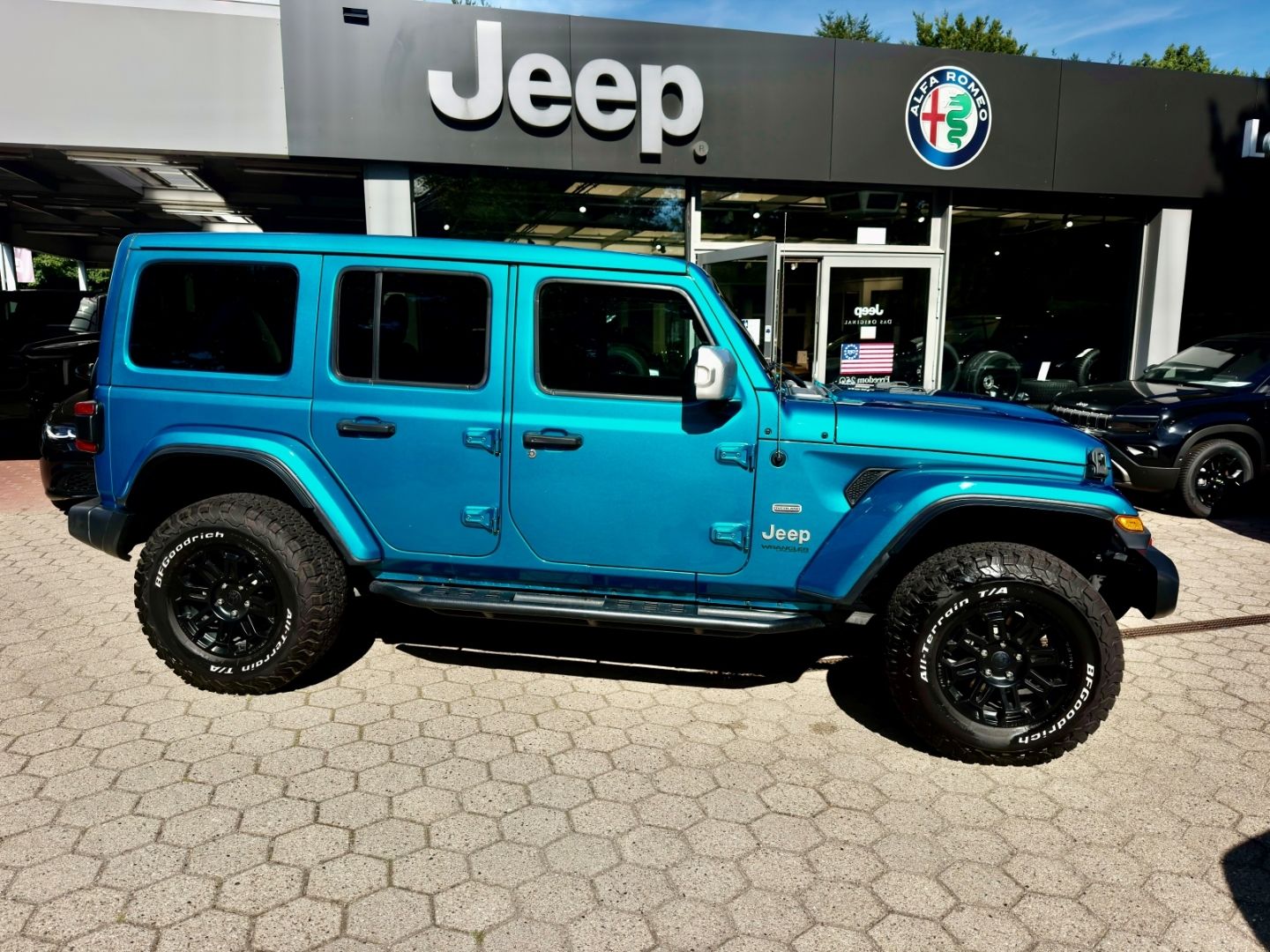Fahrzeugabbildung Jeep Wrangler Unlimited Sahara 2.2 CRDi EU6d-T UMBAU