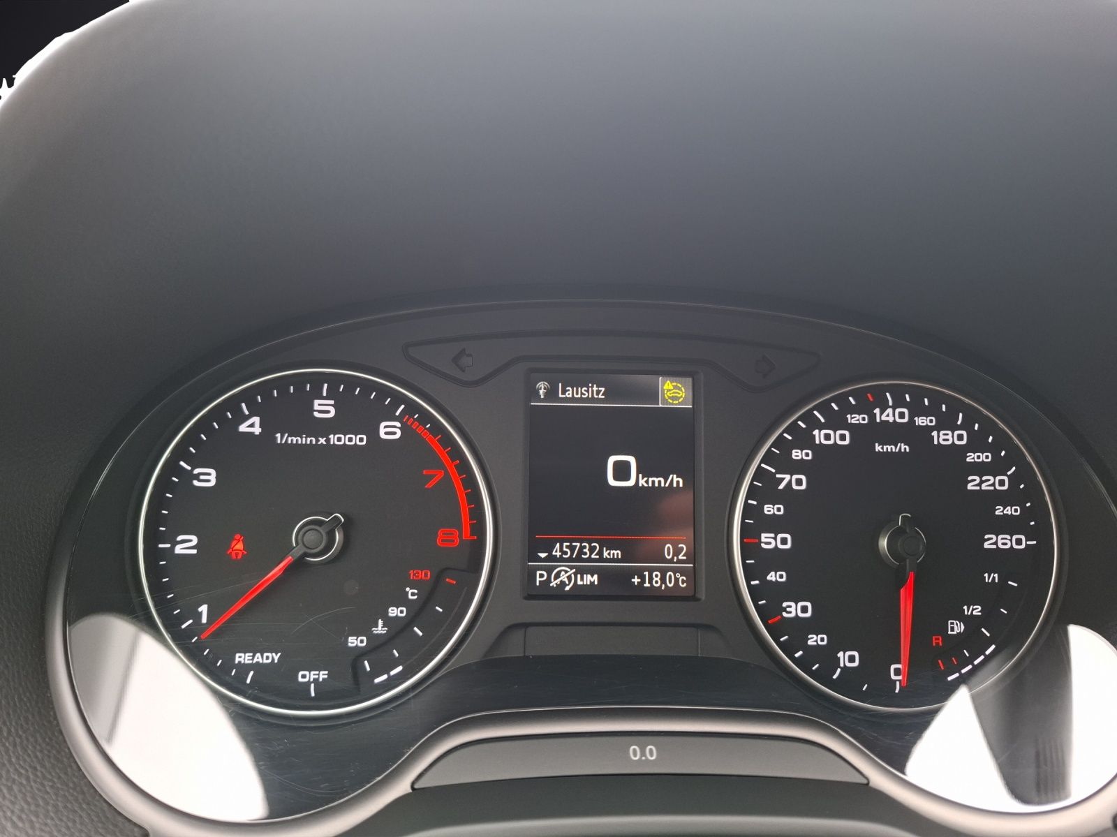 Fahrzeugabbildung Audi Q2 35 TFSI S-tronic LED Navi PDC SH