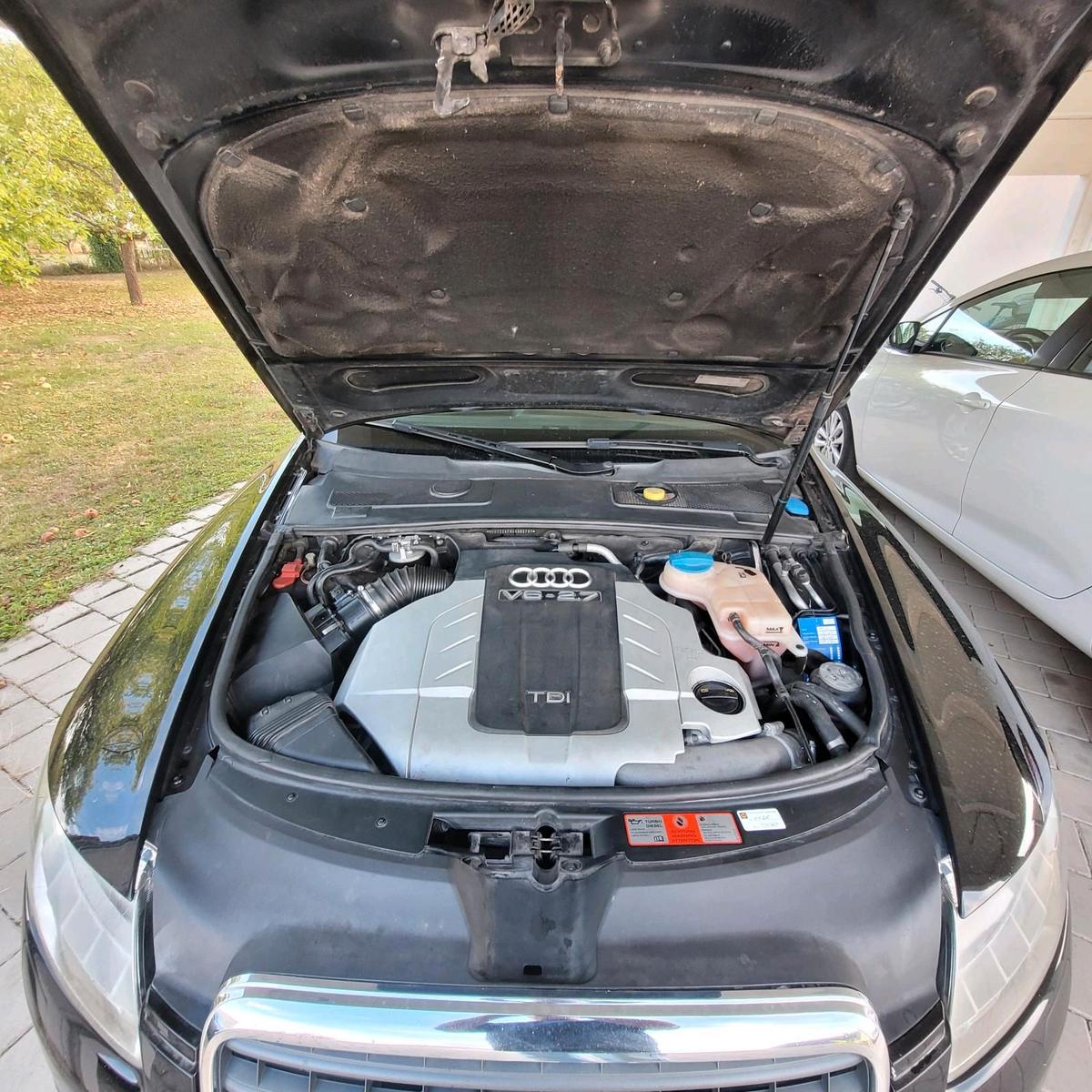 Audi A6 2009 — photo 7