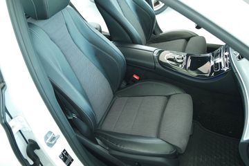 Mercedes E 220 - 10